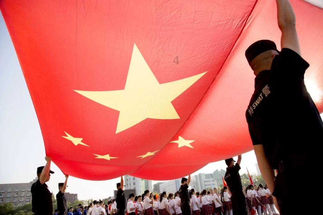 清华校园寒假参观人气旺